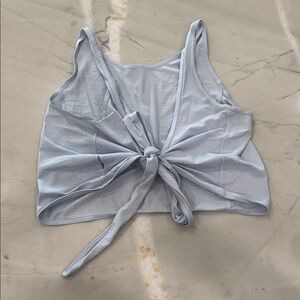 Lululemon // wrap yoga tank 4 / 6